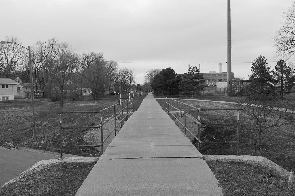 Zum Veloweg umfunktioniertes Eisenbahntrassee